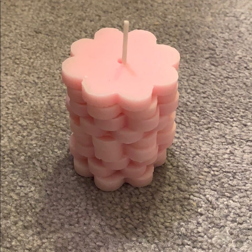 Pink flowers candle
